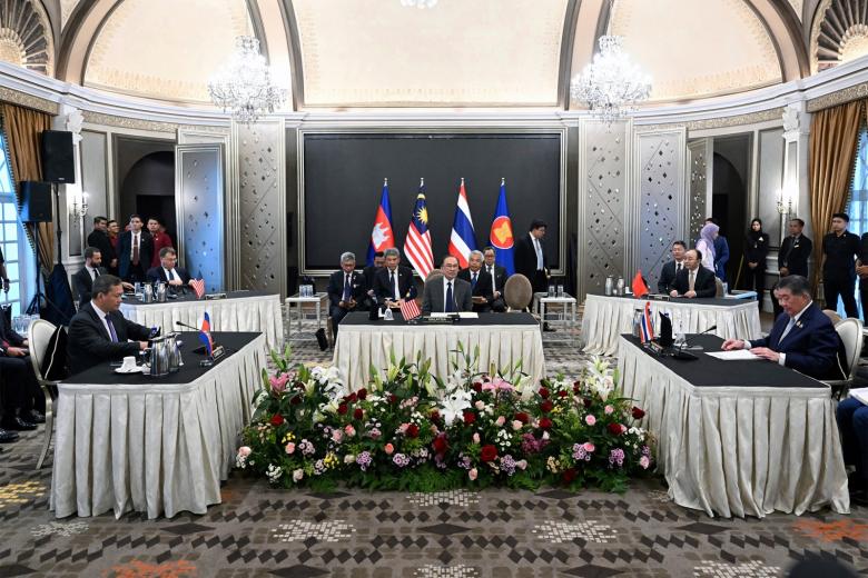 Переговоры между Камбоджей и Таиландом. 28 июля 2025 года