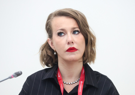 Собчак удалила интервью с Григорьевым-Апполоновым