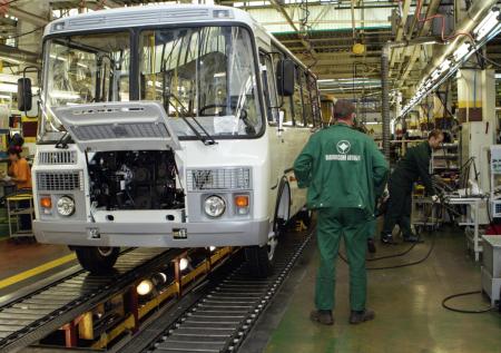 Работники ПАЗ ушли в отпуск до 3 августа