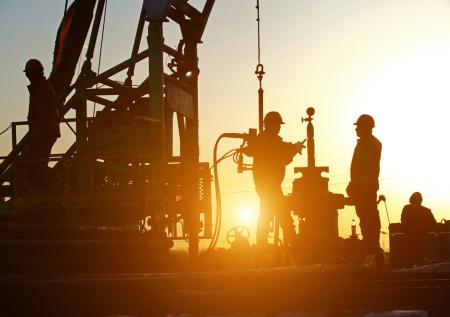 Трамп объяснил планы США по увеличению добычи нефти при сбоях на рынке