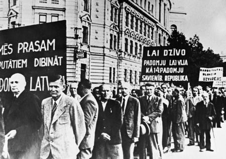 Прибалтики никогда не было: как Литва, Латвия и Эстония воссоединились с РФ