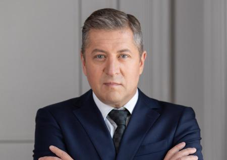 Юрист Соловьев рассказал, на что мошенники пускают украденные деньги