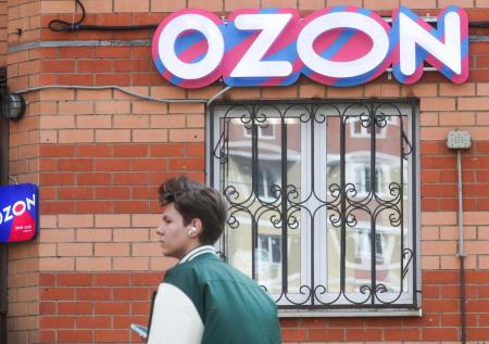 Ozon окончательно переедет с Кипра в Россию