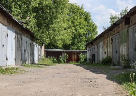 Стало известно, сколько объектов оформили россияне с гаражной амнистией