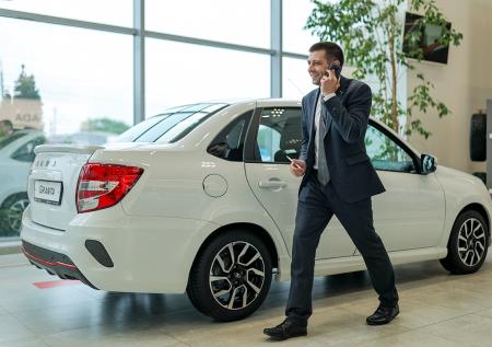 Автохлам за 3 млн? Россияне не хотят покупать Lada: что не так с качеством