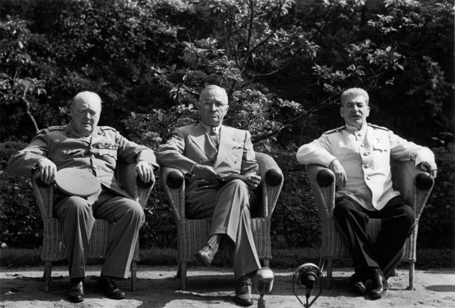 Уинстон Черчилль, Гарри Трумэн и Иосиф Сталин