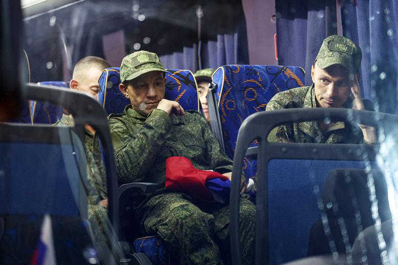 Россия. Московская область. Встреча российских военнослужащих, вернувшихся из украинского плена
