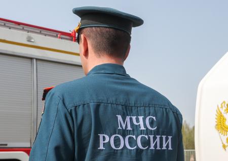 Автобус с пассажирами рухнул с моста в бушующую реку