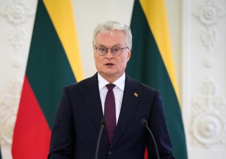 Президент Литвы принял отставку правительства