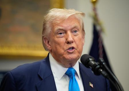 Трамп уверен, что снижение цен на нефть вынудит Россию завершить СВО