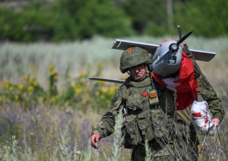 Кадры уничтожения схрона с боеприпасами ВСУ российским БПЛА попали в Сеть