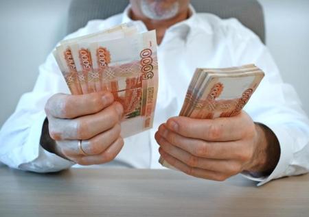 Стало известно, кого оштрафуют на 300 тысяч рублей за протекающую крышу