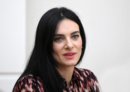 Отъезд из РФ, отказ от звания, новый долг ФНС: как живет Исинбаева