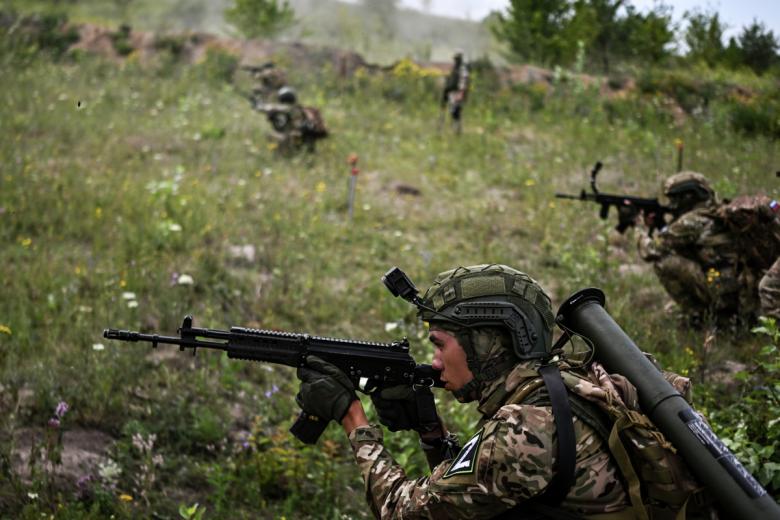 Военнослужащие ВС РФ