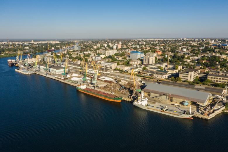 Днепр (прежнее название Днепропетровск)