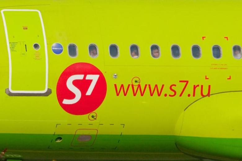 «Ъ»: иностранные компании предложили забрать у S7 простаивающие Airbus A320neo