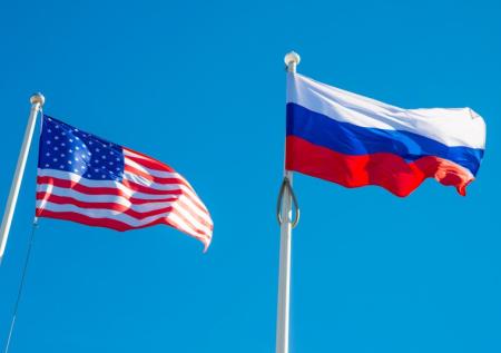 Политолог раскрыл, что мешает улучшению отношений России и США