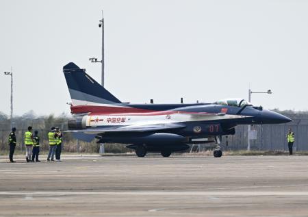 На Западе сравнили китайский истребитель J-10C с российским Су-35