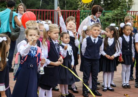 Стилист объяснил, какой должна быть идеальная школьная форма
