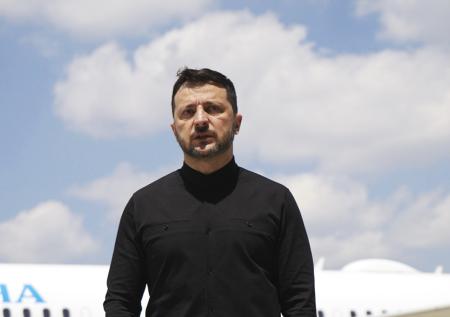 Зеленский изменил позицию по урегулированию на Украине