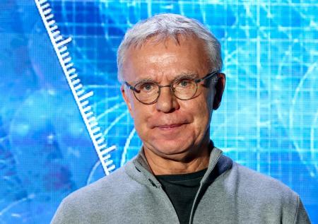 «Это бизнес»: Фетисов о провальной попытке Байдена выгнать Овечкина из НХЛ