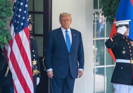 «Критическое давление»: в США объяснили срочность встречи Трампа и Путина