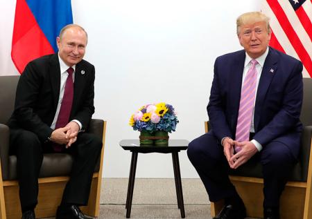 Историк раскрыл тайный символизм встречи Путина и Трампа