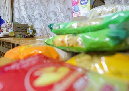 МЧС доставило в Курскую область более 10 тысяч тонн гуманитарной помощи