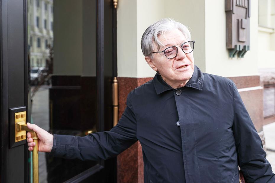 Александр Збруев