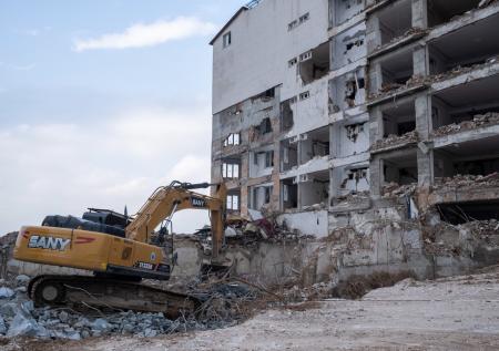 Мощное землетрясение произошло в одной из восточных стран