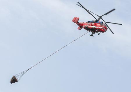 В Крыму МЧС тушит крупный пожар с помощью вертолетов