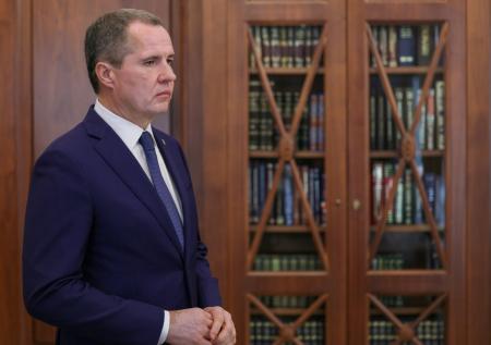 Гладков посоветовал чиновнику сменить работу за отказ ехать в приграничье