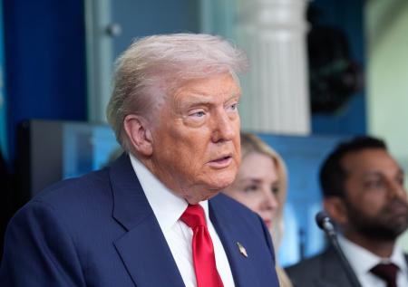 Трамп хочет посадить Путина и Зеленского за один стол после Аляски