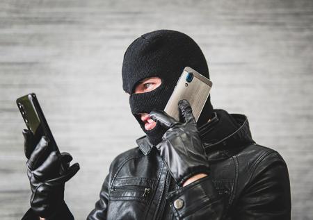 В МВД назвали «кодовые фразы», которые помогут распознать мошенников