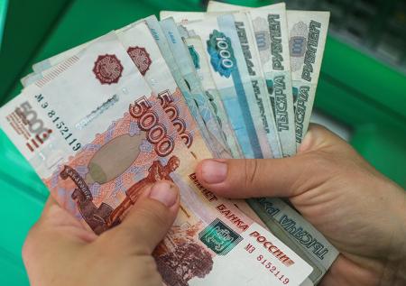 Экономист высказался о будущем наличных денег