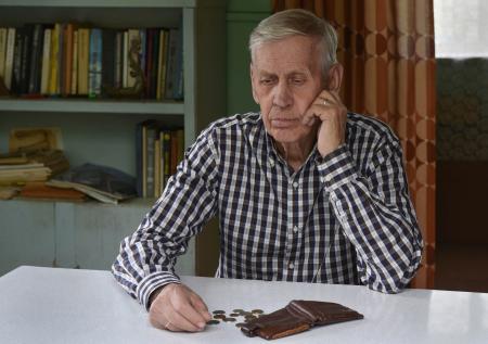 «Киану Ривз» из ФСБ развел пенсионера на 750 тысяч рублей