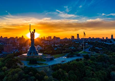 Украина готова пойти на запрещенные приемы перед переговорами на Аляске