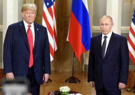 Политолог раскрыл, почему провокации Киева не сорвут саммит Путина и Трампа