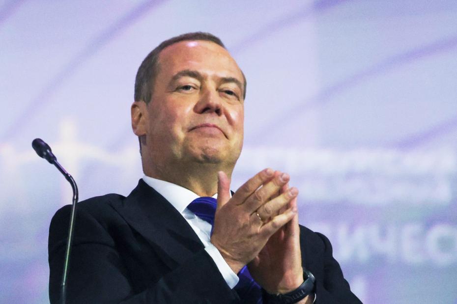 Дмитрий Медведев