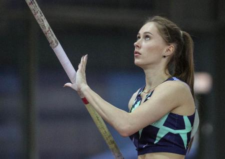 Легкоатлетка Кнороз обвинила главу World Athletics в ненависти к русским