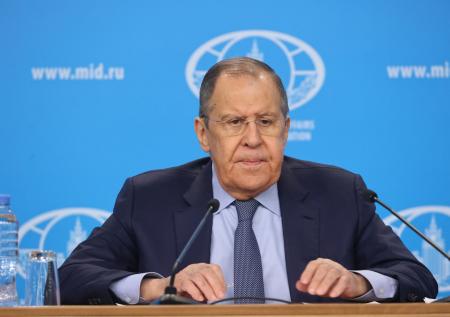 Лавров и Дарчиев прибыли в Анкоридж для участия в саммите
