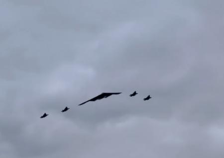 «Редкая машина»: военэксперт о самолетах, сопровождавших борт Путина в США