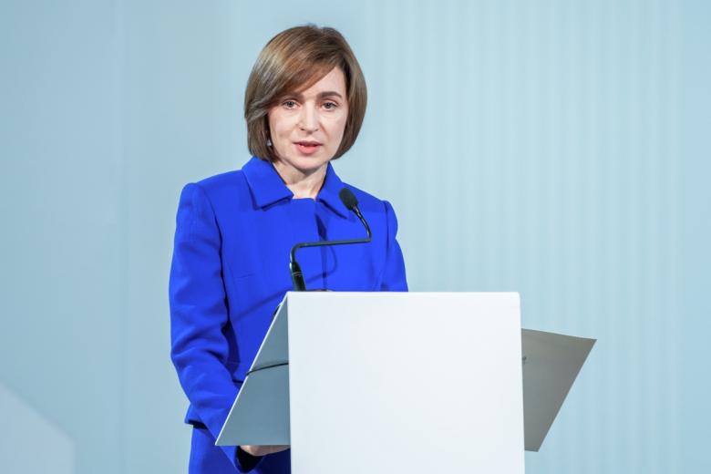 Майа Санду