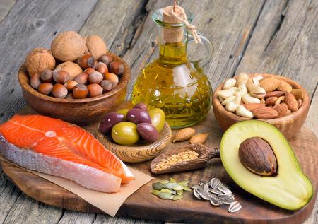 Диетолог перечислил лучшие продукты для сохранения молодости