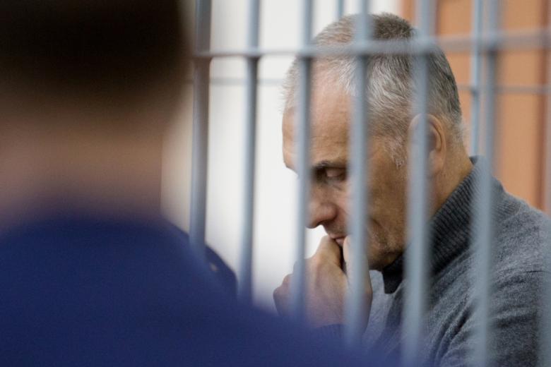 Бывший губернатор Сахалинской области Александр Хорошавин во время оглашения приговора в Южно-Сахалинском городском суде