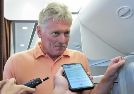 Песков назвал условие для трехстороннего саммита с Зеленским