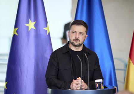 Зеленский сделал важное заявление перед саммитом на Аляске