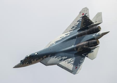 Истребители пятого поколения России и США могут встретиться на Аляске