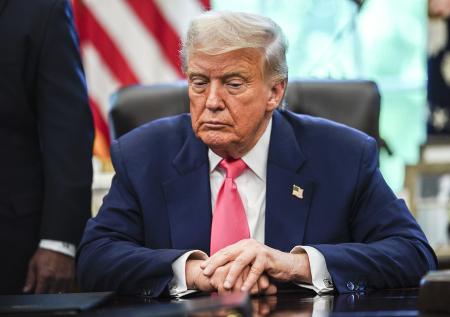 Американцы оценили вероятность урегулирования конфликта на Украине Трампом