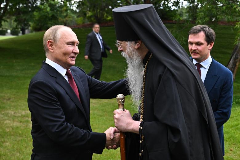 Владимир Путин и архиепископ Ситкинский и Аляскинский Алексий